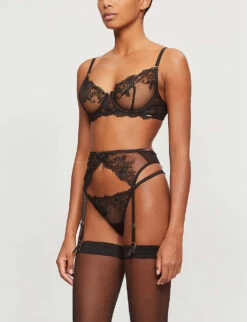 BLUEBELLA Marseille Underwire Lace Suspenders -Boutique Fashion Lingerie Store R00068027 BLACK ALT01